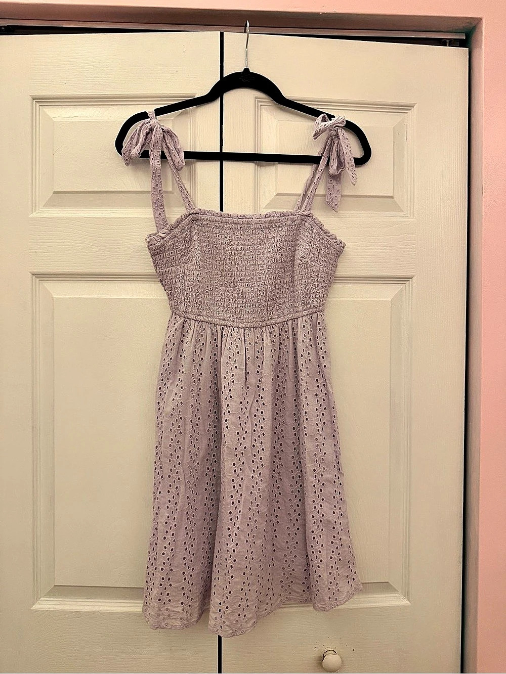 Hollister Lavender Eyelet Tie Strap Smocked Mini Dress Pink Medium